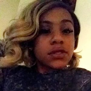 Meet your Posher, Monae